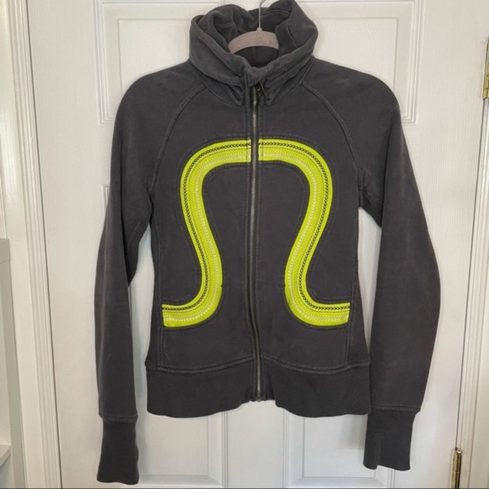 LULULEMON Zip Up Jacket Charcoal & Lime Green 6